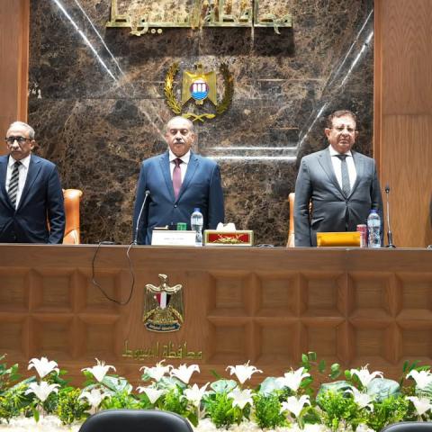 محافظ أسيوط يطلق شراكة استراتيجية مع مجلس الوحدة الاقتصادية العربية لتعزيز التنمية المستدامة وبناء القدرات